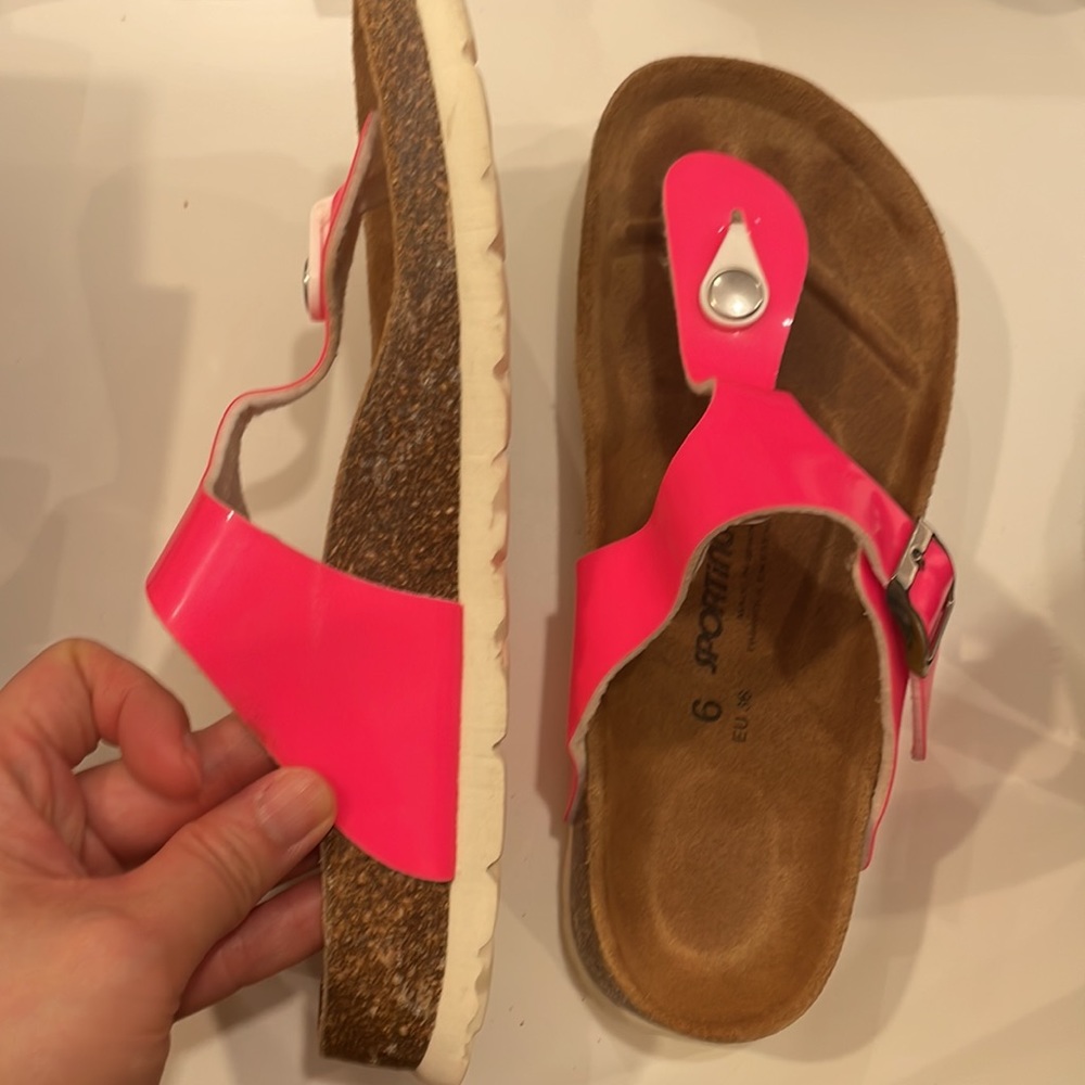 Pink Sandle - Picture 2 of 5